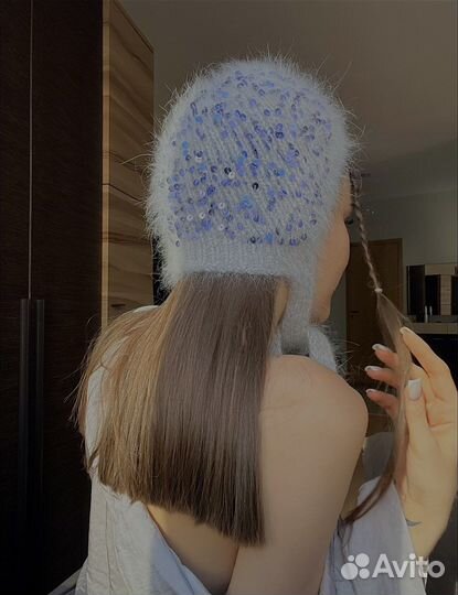 Чепчик с пайетками