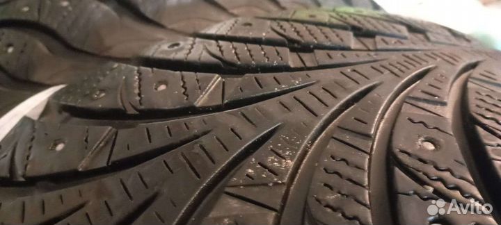 Sava Eskimo Stud 215/65 R16