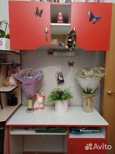 Детская стенка и шкаф навесной