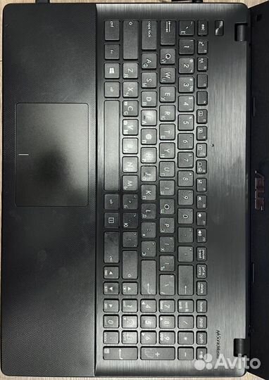 Ноутбук Asus с гарантием