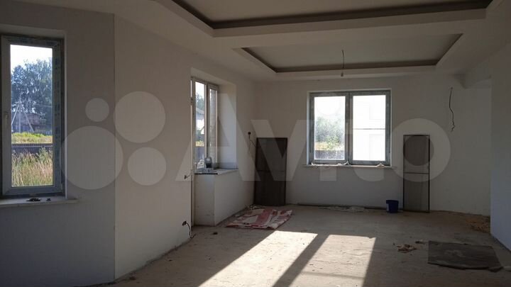 Дом 470 м² на участке 12 сот.