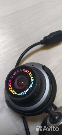 Вебкамера logitech