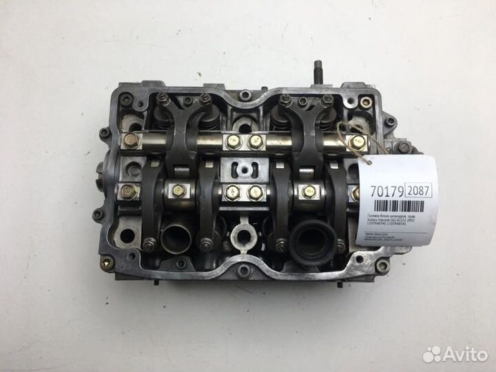 Головка блока цилиндров правая Subaru Impreza GG2