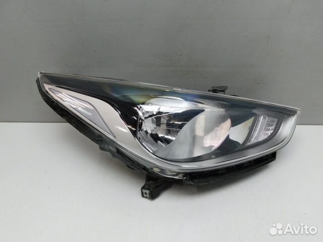 Фара правая Hyundai Solaris
