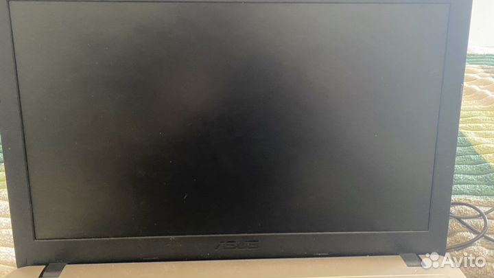 Ноутбук asus