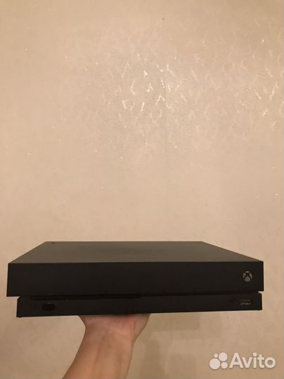 Игровая консоль xbox one X