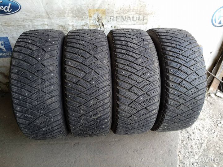 Goodyear Ultragrip Ice Arctic 225/55 R17 101T