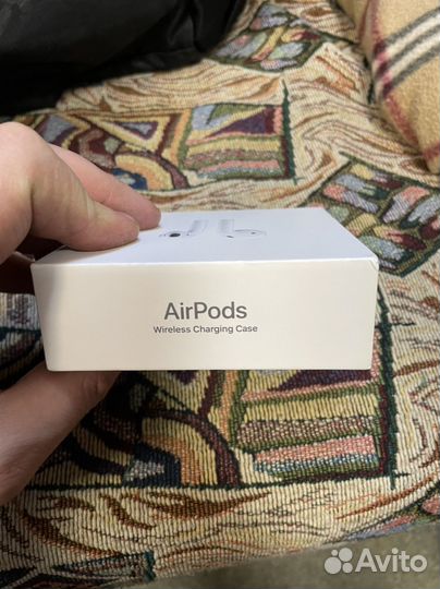 Оригинальные наушники Apple AirPods(чек есть)