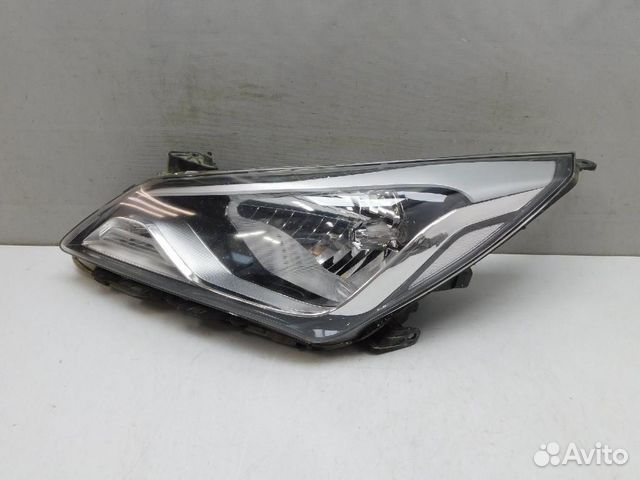 Фара левая Hyundai Solaris