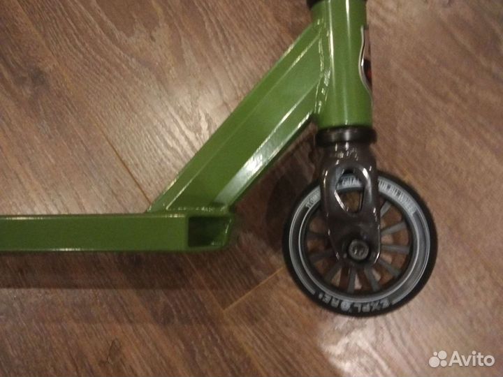 Трюковой самокат