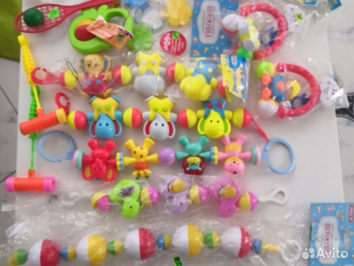 Растяжки, погремушка, подвес новое