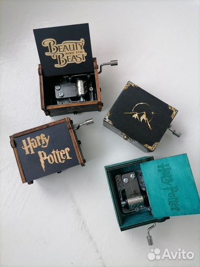 Шкатулка музыкальная шарманка