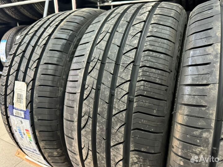 Fortune FSR702 215/55 R17