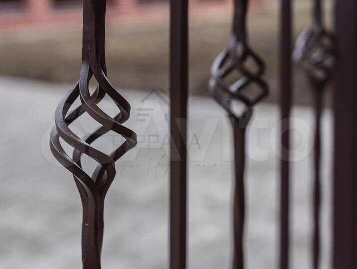 Дом 285 м² на участке 12,5 сот.