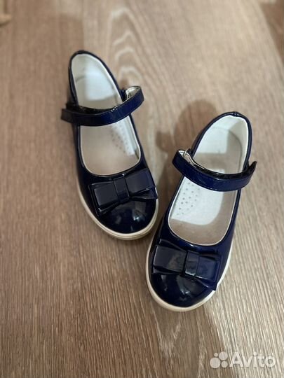 Туфли на девочку