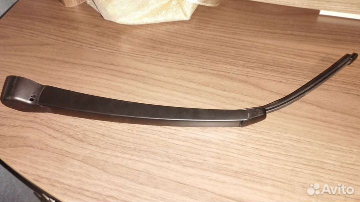 6Q6955707B дворник