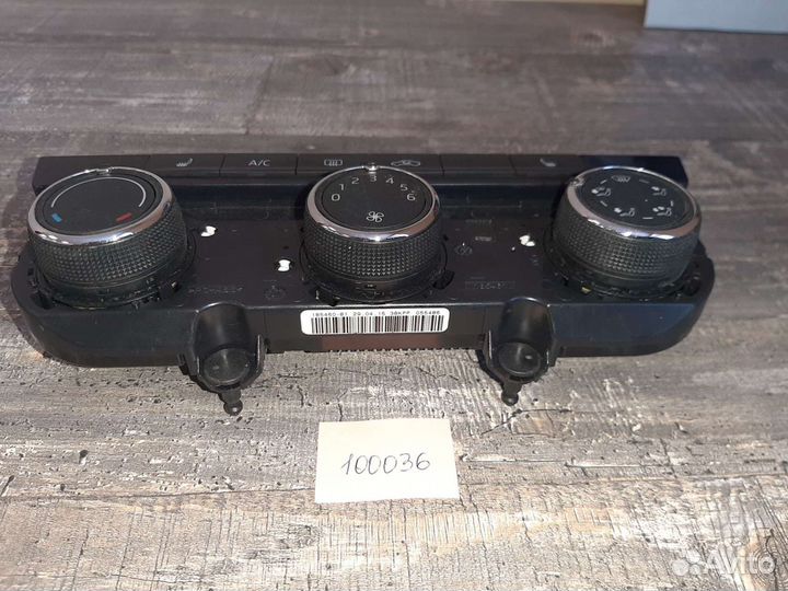 Блок управления кондиционером VAG Skoda Octavia A7