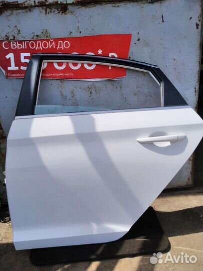 Задняя левая дверь Hyundai Sonata 2019 год