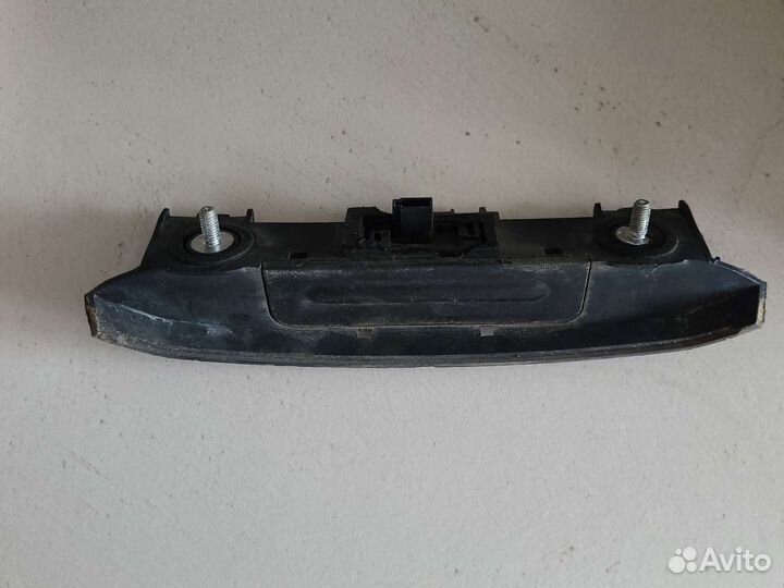 Ручка открывания багажника opel corsa