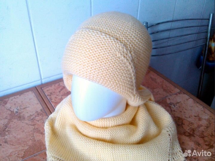 Комплект зимний шапка и косынка