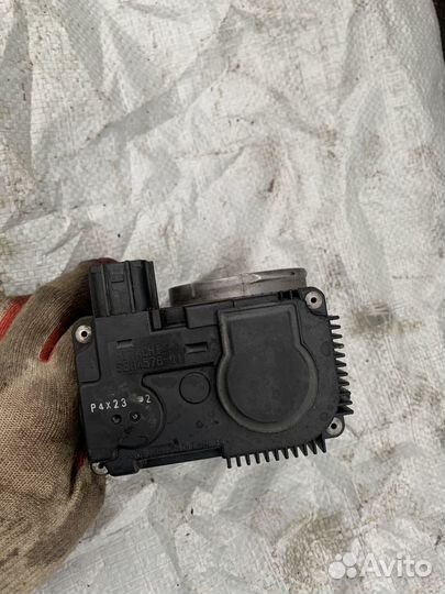 Дроссель Nissan VQ35DE