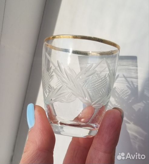 Хрустальные рюмки