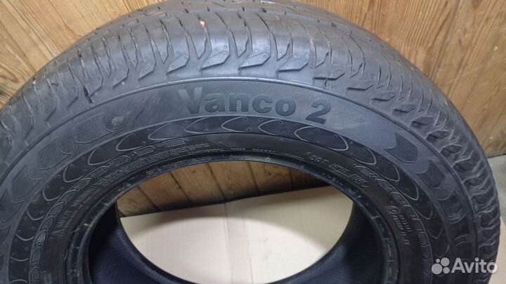 Continental Vanco 2 215/70 R15C