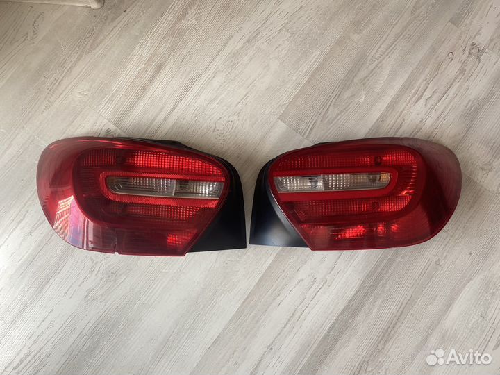 Комплект задних фонарей Mercedes-Benz W176 2013