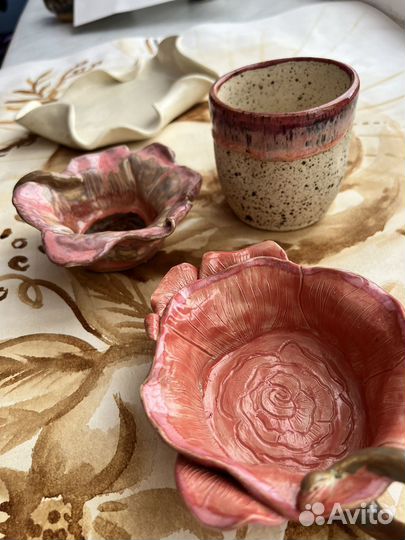 Чашка роза керамика