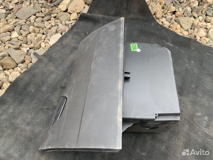 Бардачок ford focus 3