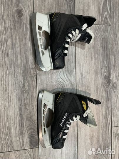Хоккейные коньки bauer