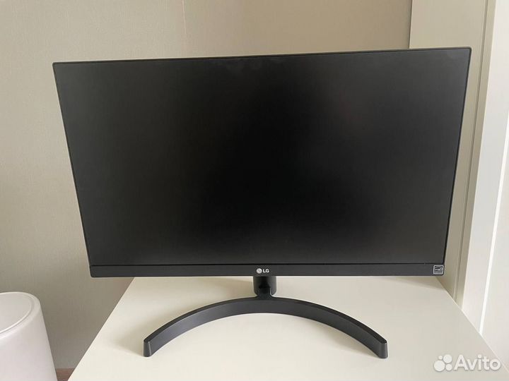 Монитор LG диагональ 21.5