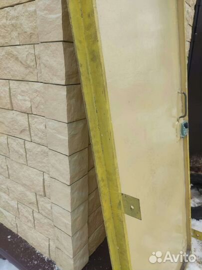 Дверь входная металлическая