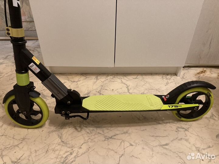 Самокат Roces