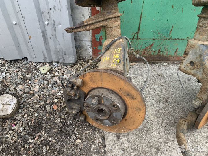 Стойки передние audi a6 c4