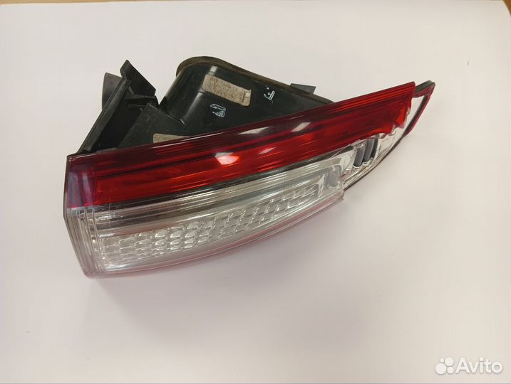 Фонарь задний правый наружный Ford Mondeo IV