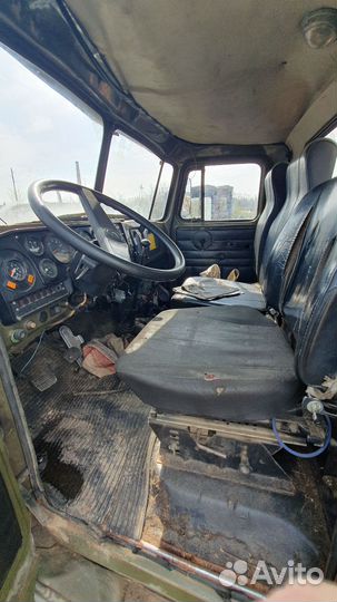 Урал 4320 с КМУ, 1987