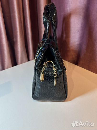 Сумка женская через плечо с крокодиловым узором