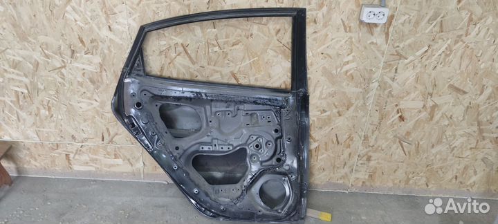 Kia rio дверь задняя левая