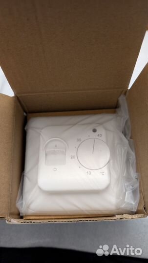 Новые терморегуляторы RTC 70.26 белый