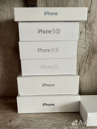 Коробка от iPhone