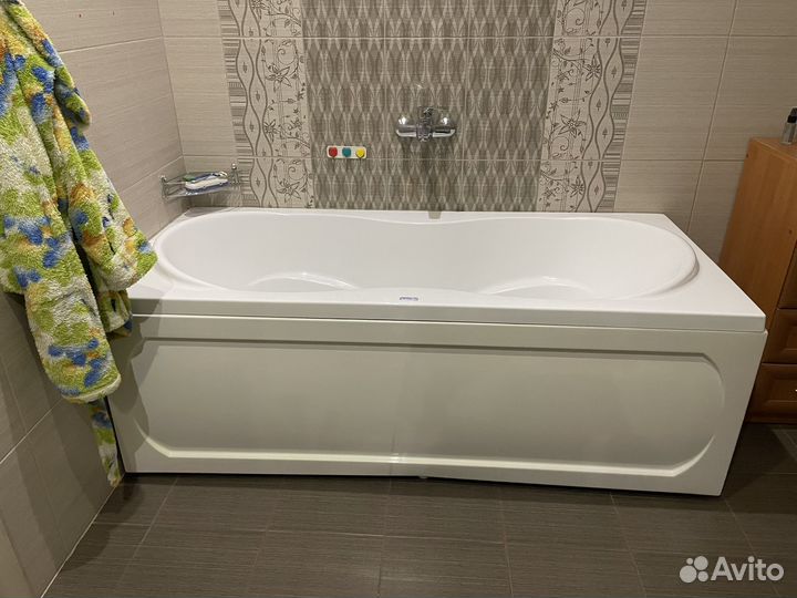 Ванна акриловая бу