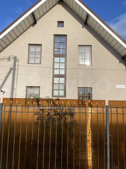 Коттедж 128 м² на участке 12 сот.