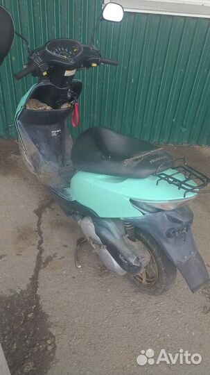 Honda dio af 62