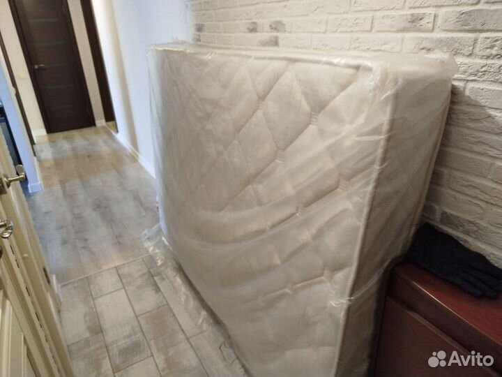 Матрас ортопедический 140х200 ; бу