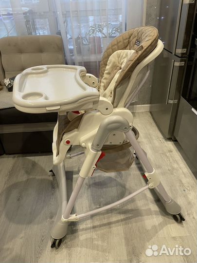 Стульчик для кормления babyton