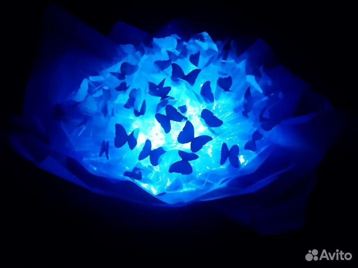 Ручная работа, букет из бабочек