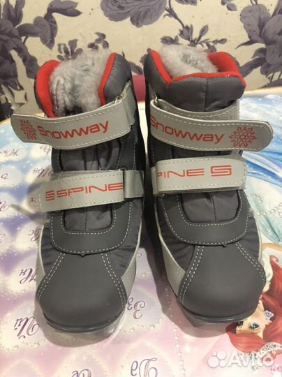 Лыжные ботинки snowway