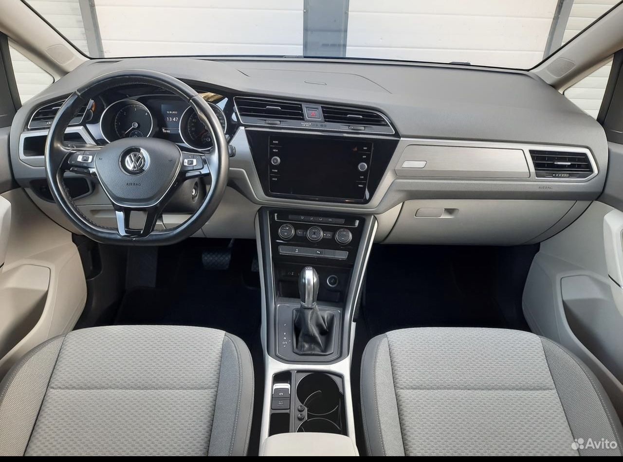 Volkswagen Touran: фото владельца