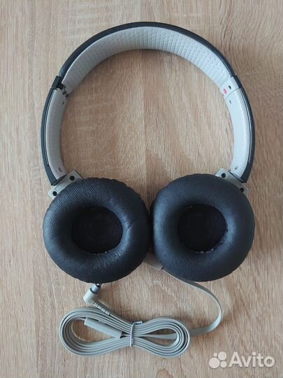 Sony MDR-ZX660